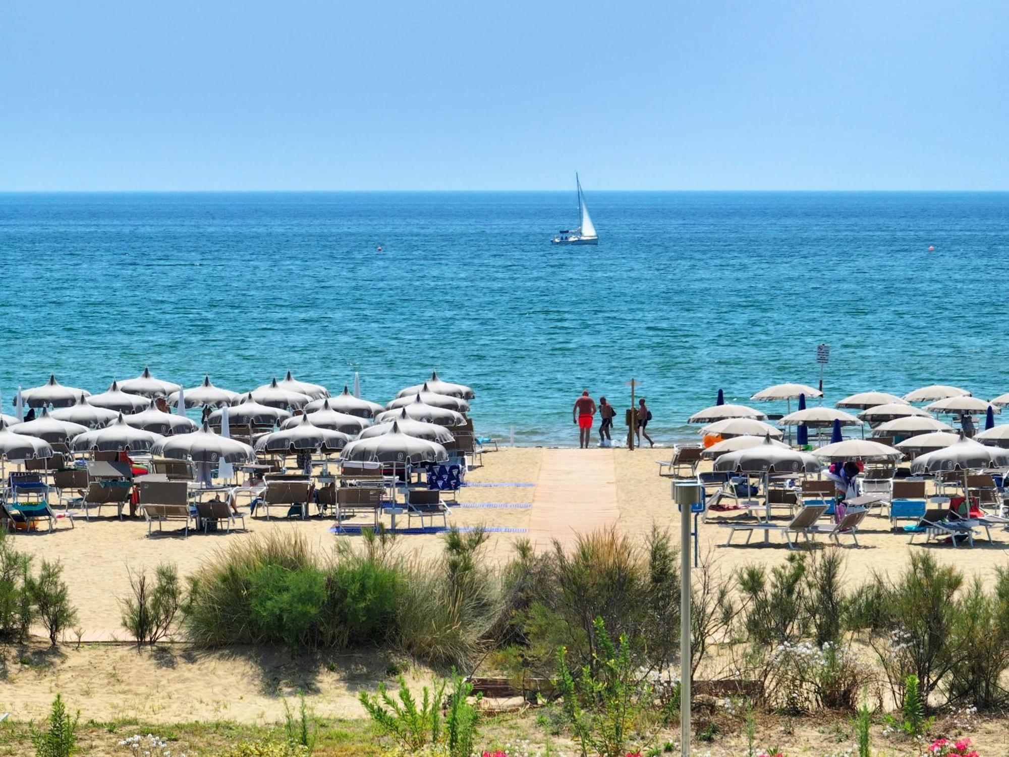 Il Tridente Camping Village Bibione Dış mekan fotoğraf